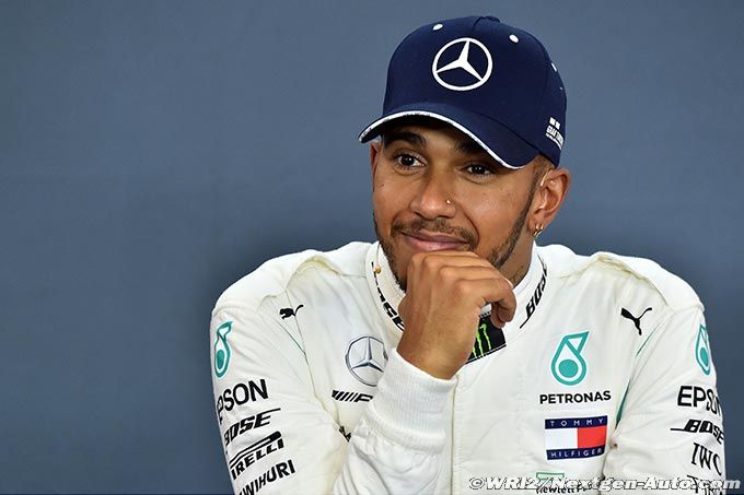 Hamilton : Ferrari a une demi-seconde