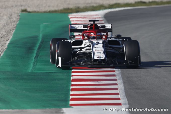 Räikkönen a privilégié le roulage à (…)