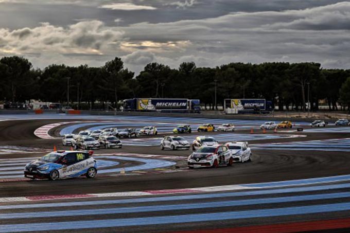 La Clio Cup s'invite au Grand (…)