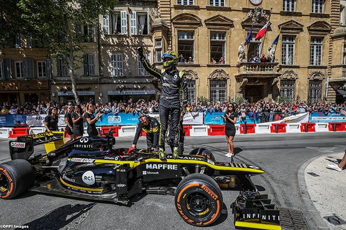 Le roadshow du GP de France a fait (…)