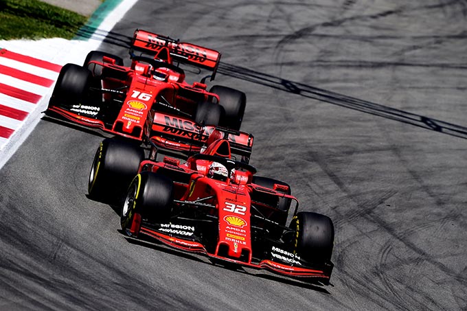 Ferrari boucle ses essais de manière (…)