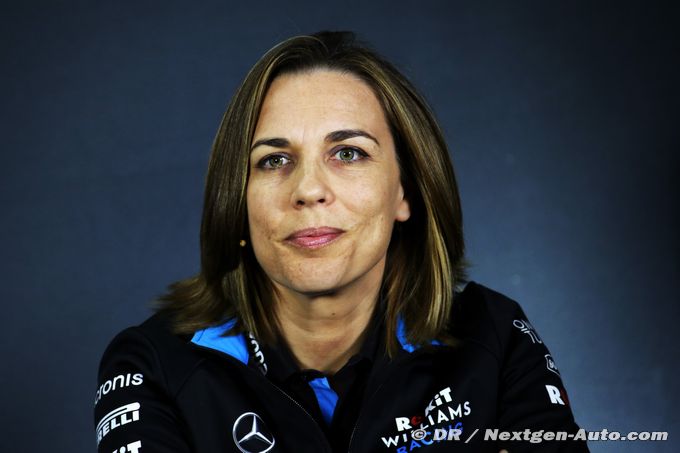 Claire Williams répond aux commentaires