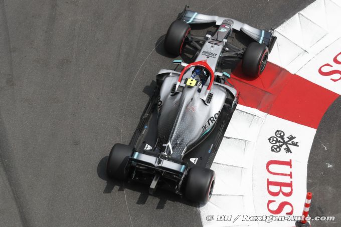 Mercedes to have 'new engine'