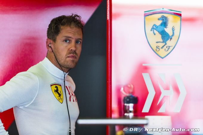 Vettel 'at the crossroads of (...)