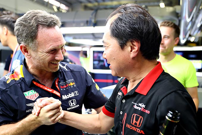 Horner félicite Honda pour la performanc