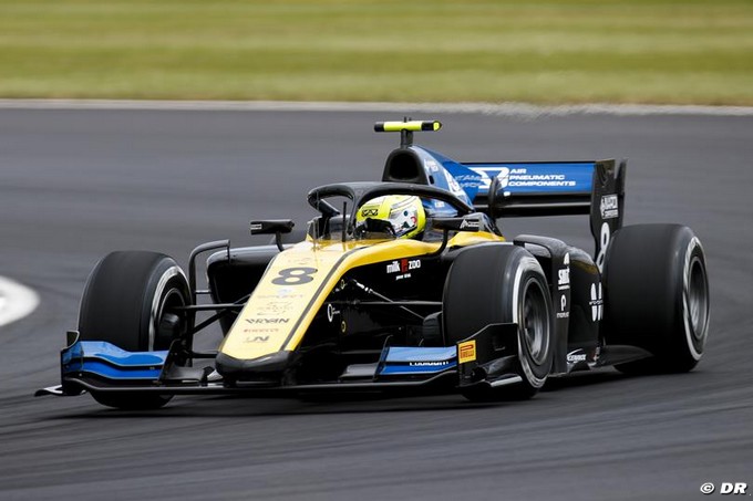 Silverstone, Race 1: Ghiotto captures