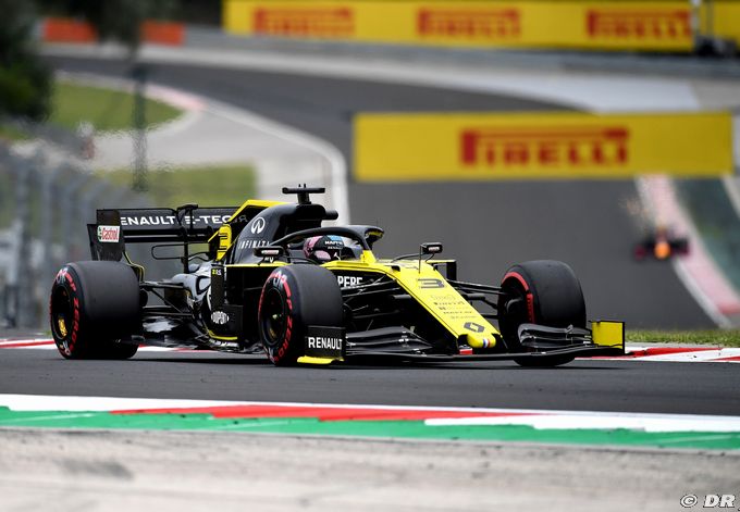 Rival boss says Ricciardo 'frustrat