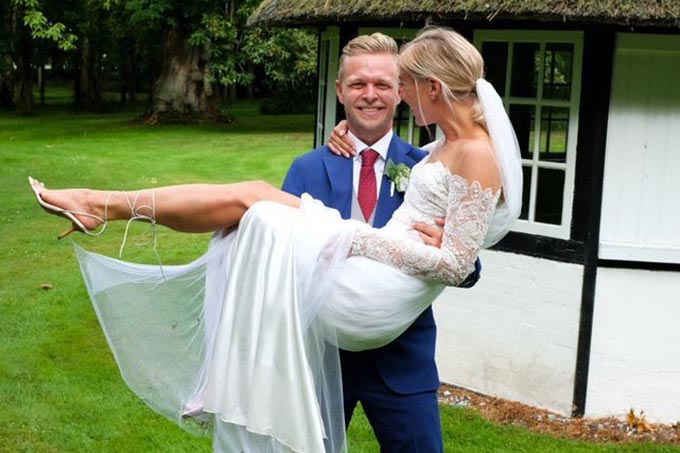 Magnussen gets married in F1 break