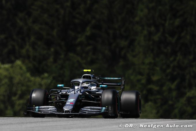 Villeneuve conseille à Mercedes de (…)