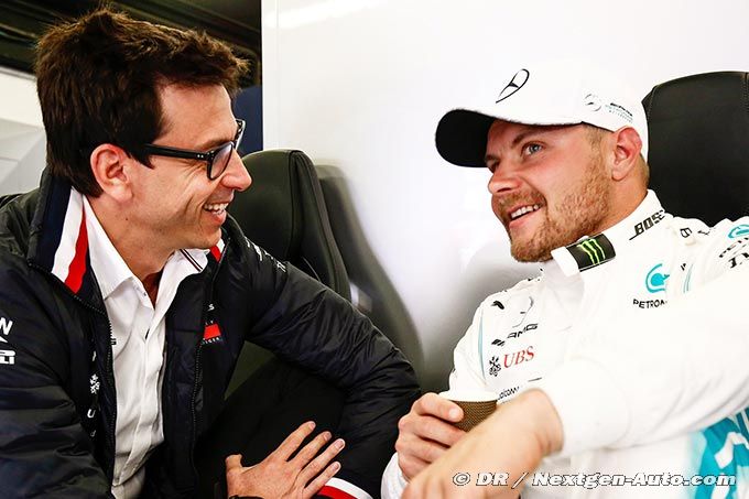 Wolff : Bottas a réussi à convaincre (…)