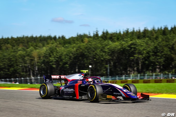 Trident with one car in Monza, (…)