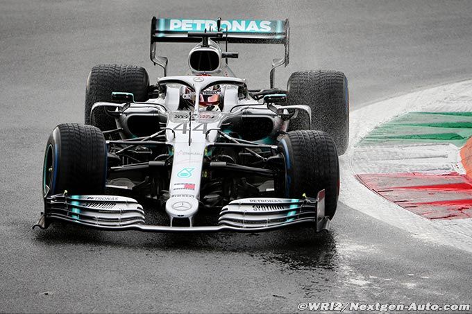 Wolff admits engine reliability concerns