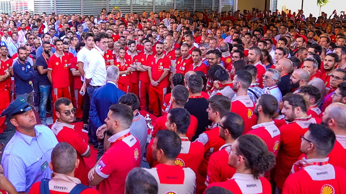 Ferrari et Leclerc ont célébré (...)