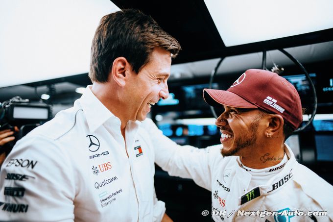 Wolff : Hamilton pourrait s'engager