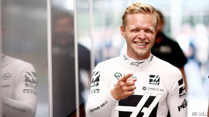 Magnussen réfléchit à participer aux (…)