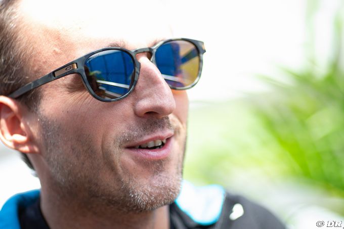 Kubica not denying Haas talks