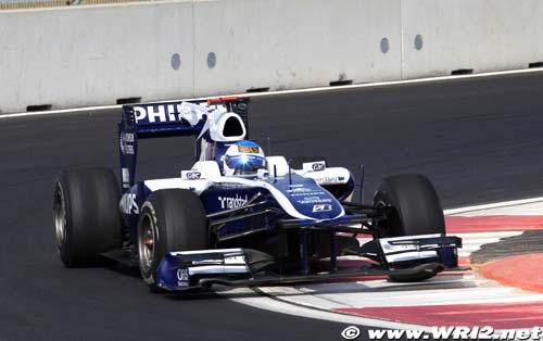Barrichello hopes to stay with (…)