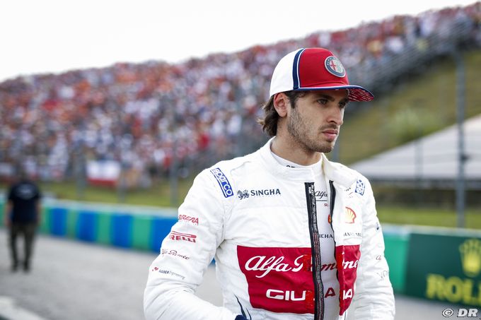 Officiel : Giovinazzi reste en F1 (…)