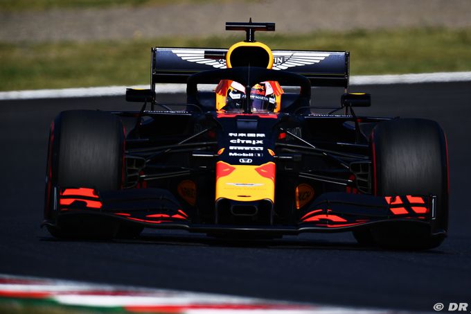 Verstappen vows to push for third (...)