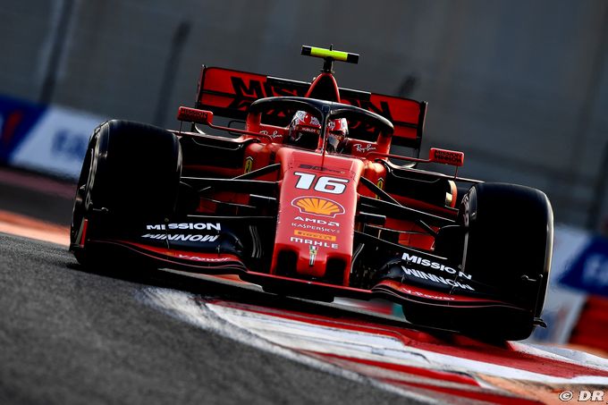 Ferrari : Leclerc débutera à égalité (…)