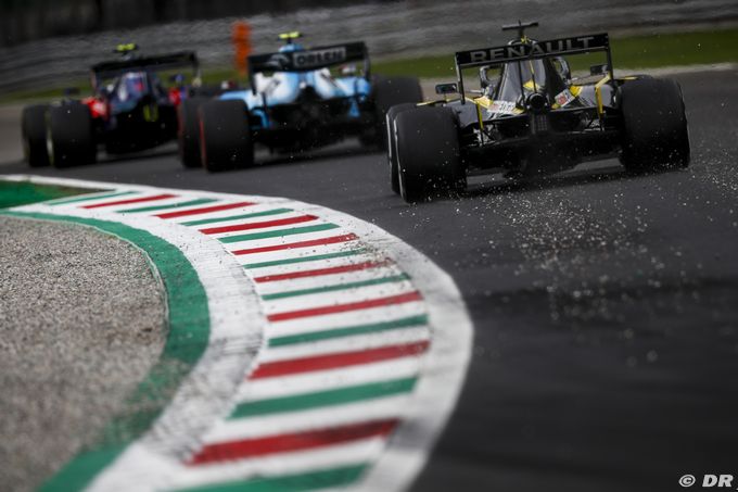 F1 adopted 'let drivers race'