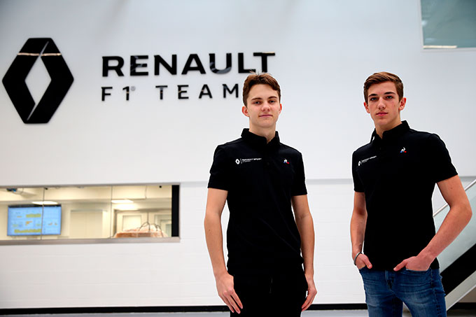 Renault F1 met la pression en renforçant