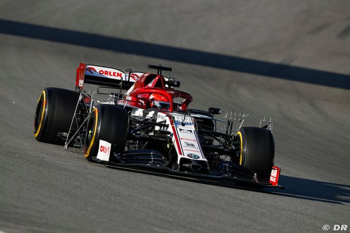 Barcelona 2, day 1: Kubica quickest as