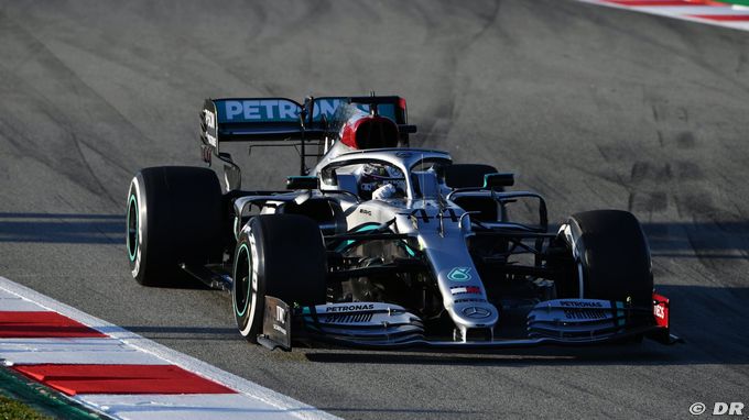 Hamilton : Juger les tests est (…)