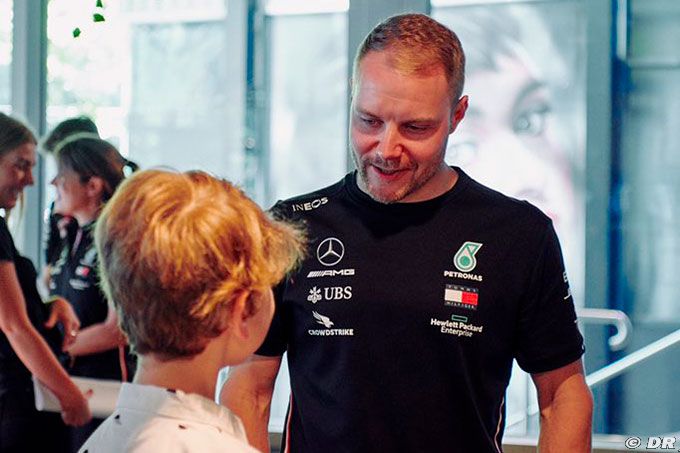 Bottas et Albon espèrent que le GP (…)