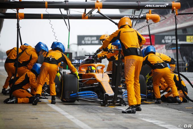 McLaren first F1 team to furlough staff