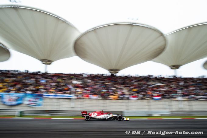 Shanghai prêt à accueillir la F1 (…)