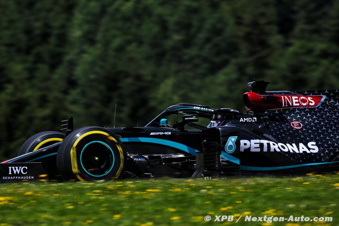 Bottas et Hamilton louent Mercedes (…)