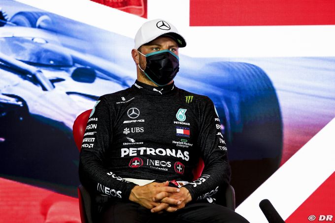 Official: Bottas stays at Mercedes (…)