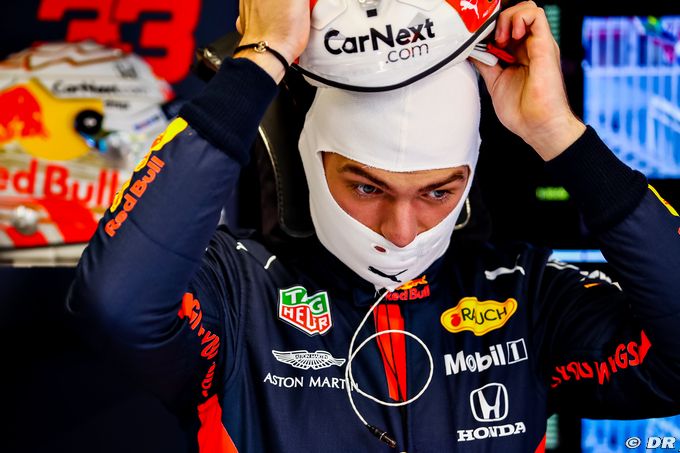 Verstappen 'not thinking about