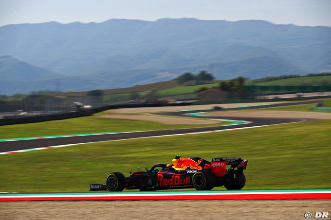 Red Bull could quit F1 over engine (...)