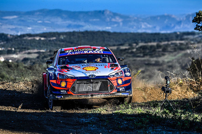 Doublé sarde pour Dani Sordo en WRC !