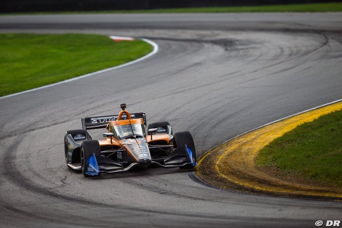 Arrow McLaren SP se sépare d'Oliver