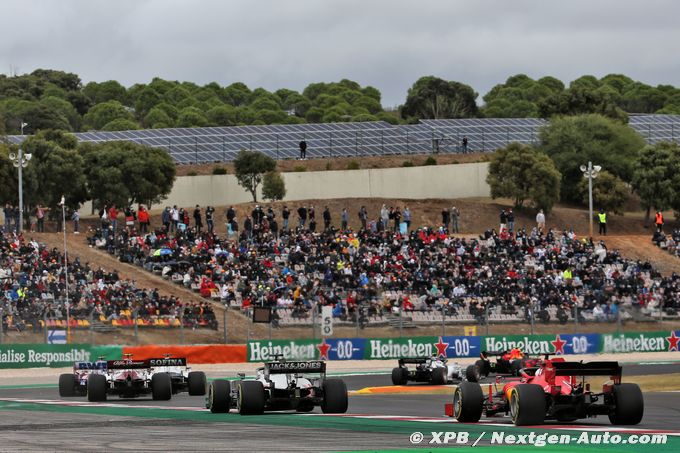 La F1 présente un calendrier de 23 (…)