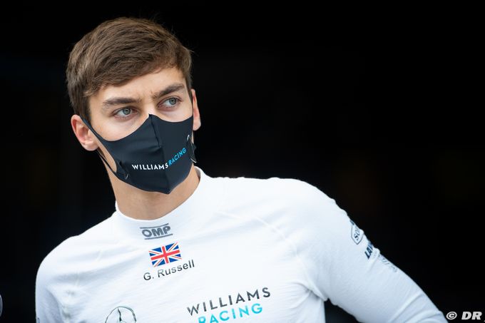 Mercedes F1 confirms George Russell (…)