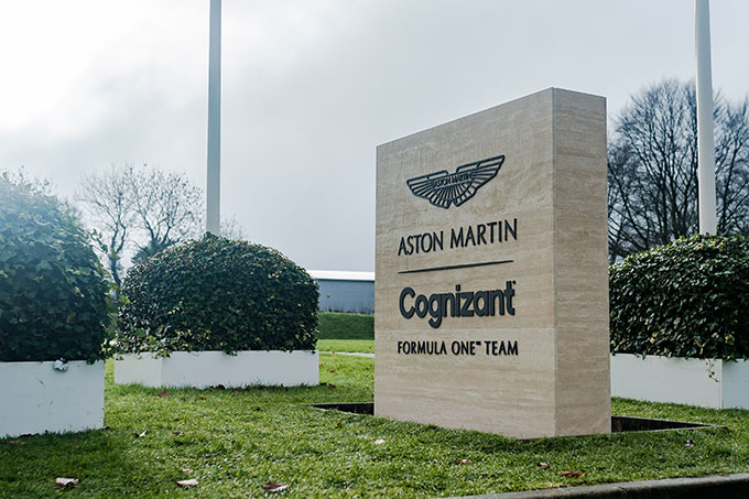 Aston Martin F1 signe de multiples (…)