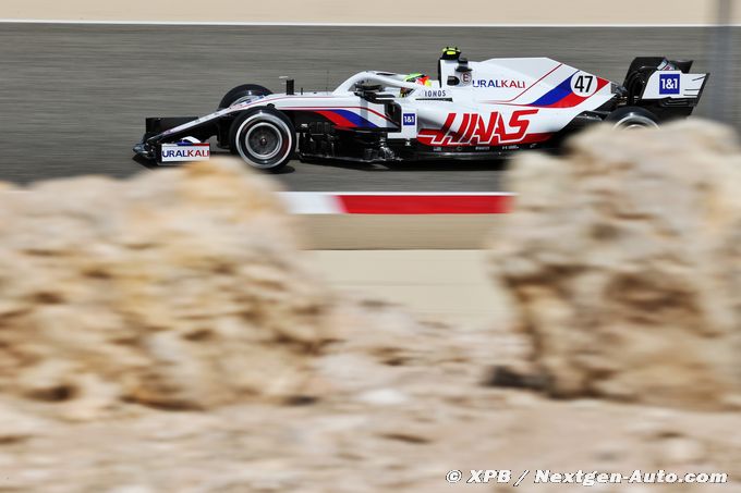 Haas F1 annonce finalement des (…)