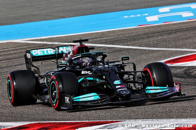 Du mieux chez Mercedes F1, mais (...)