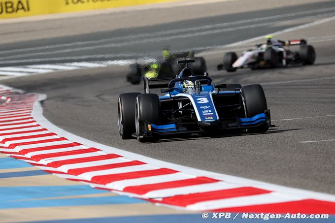 F2, Sakhir, Course principale : Zhou (…)