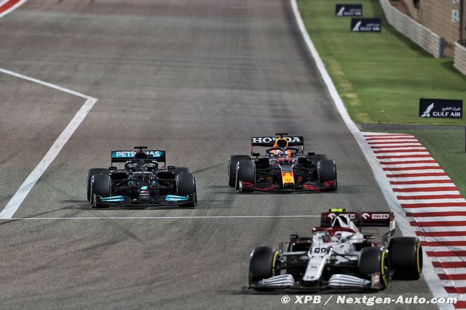 Hamilton versus Verstappen, un (...)