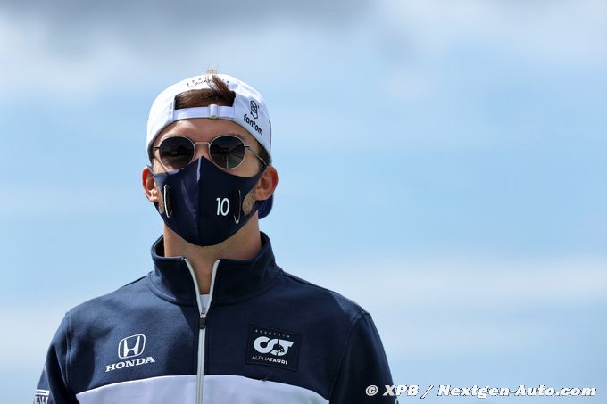 Gasly not ruling out team switch