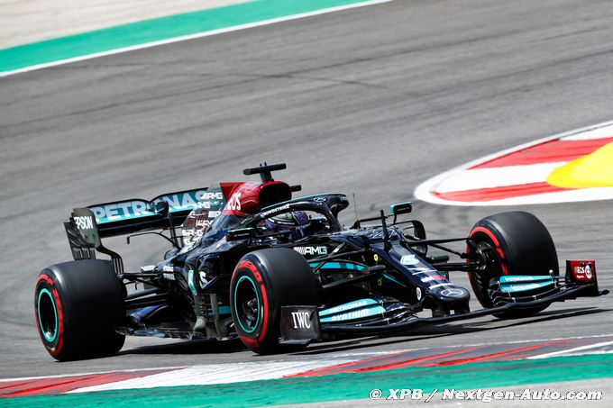 Portugal, FP2: Hamilton quickest (…)