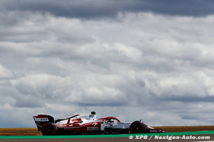 Alfa Romeo place les deux F1 de (…)