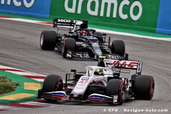 Schumacher joue avec les Williams (…)