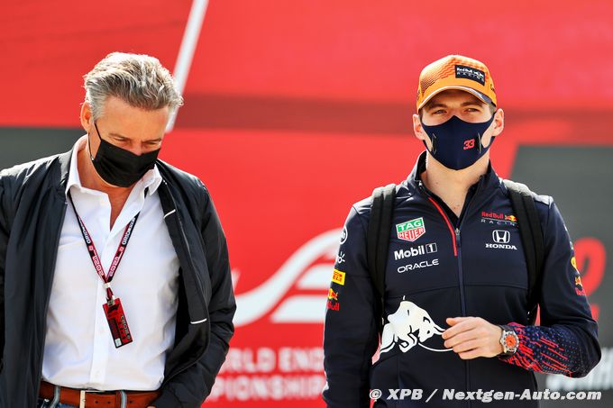 Le manager de Verstappen met une (…)