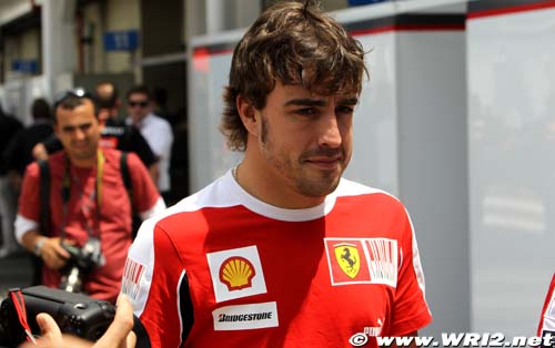 Alonso demande à ses fans de se calmer